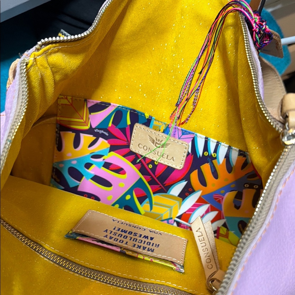 Consuela light lavander Leather Tote Bag with Multicolor strap - Picture 5 of 5